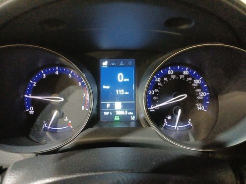 Used 2021 Toyota C-HR LE image 10