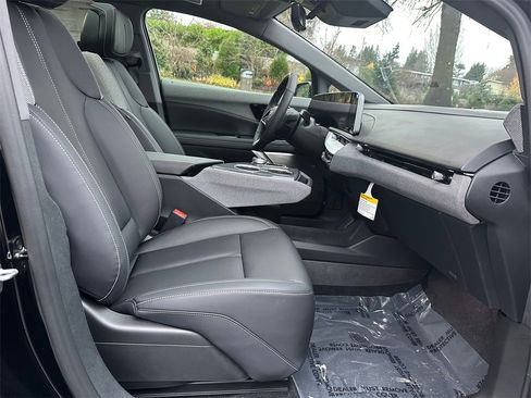 New 2026 Cadillac Optiq Sport 1 image 10