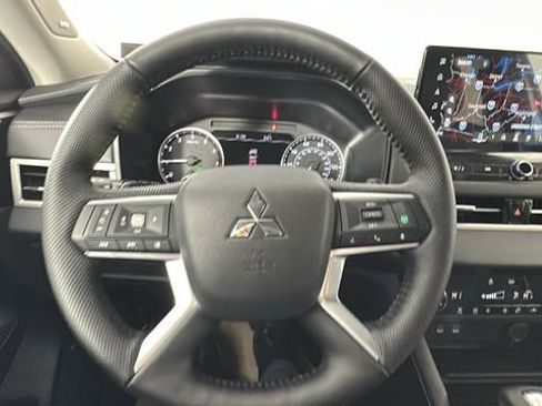 New 2026 Mitsubishi Outlander Trail Edition image 23