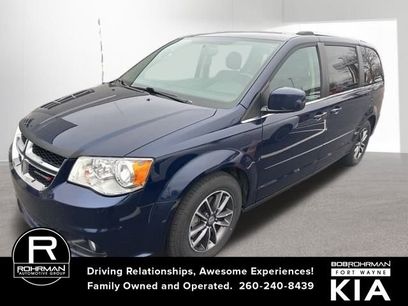 Used 2017 Dodge Grand Caravan SXT