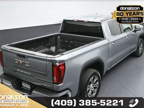 Used 2025 GMC Sierra 1500 SLT AWD/4WD image 21
