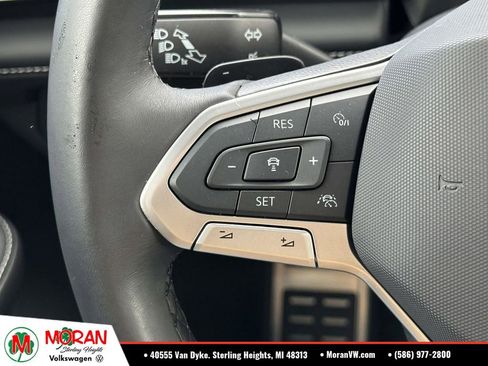 Certified 2025 Volkswagen Atlas Cross Sport SEL R-Line AWD/4WD image 25