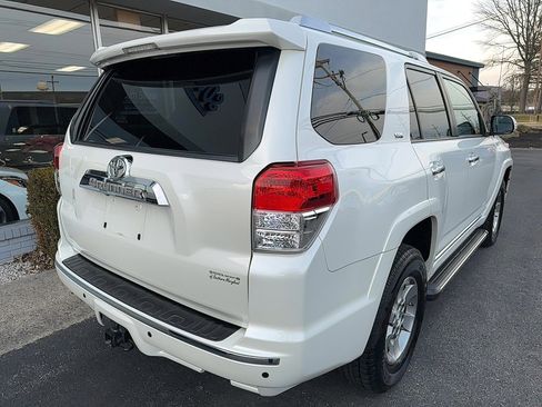 Used 2011 Toyota 4Runner SR5 image 3