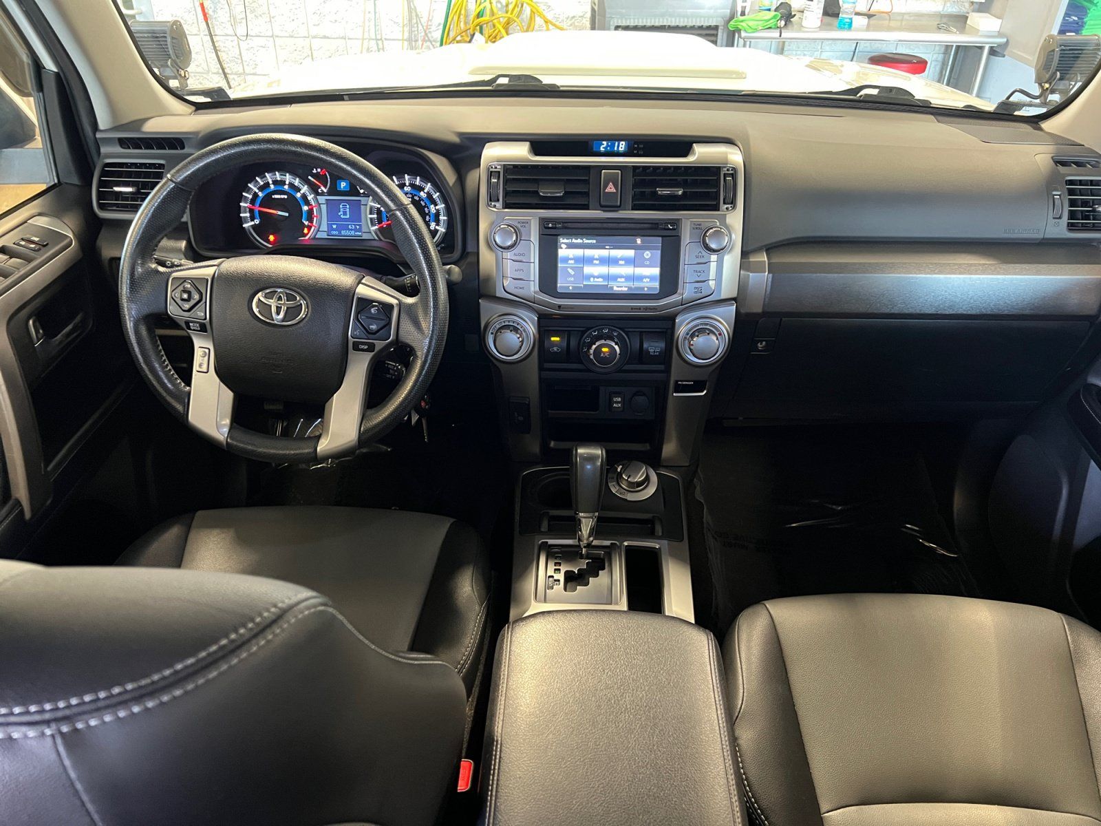Used 2018 Toyota 4Runner SR5 Premium AWD/4WD image 26