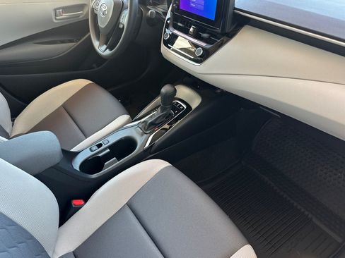 New 2026 Toyota Corolla LE w/ LE Premium Package FWD image 18