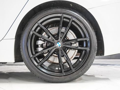Used 2022 BMW 330i Sedan w/ M Sport Package RWD image 36