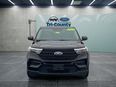 Used 2021 Ford Explorer 2WD image 2