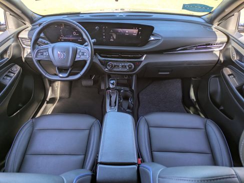 Used 2025 Buick Envista Sport Touring image 15