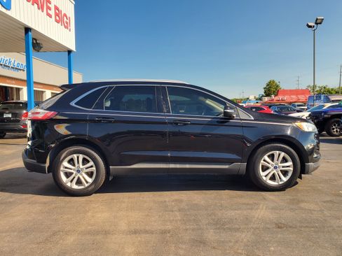 Used 2019 Ford Edge SEL w/ Equipment Group 201A FWD image 5