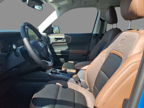 New 2025 Ford Bronco Sport Outer Banks w/ Outer Banks Tech Package+ AWD/4WD image 5