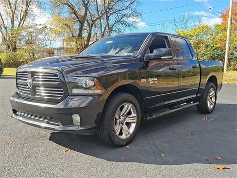 Used 2017 RAM 1500 Sport w/ Premium Sound Group image 6