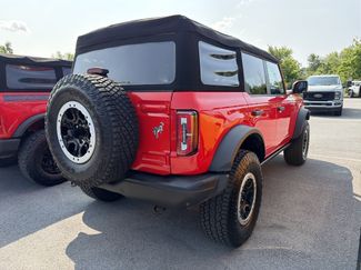 Used 2023 Ford Bronco Badlands w/ Sasquatch Package AWD/4WD video 2
