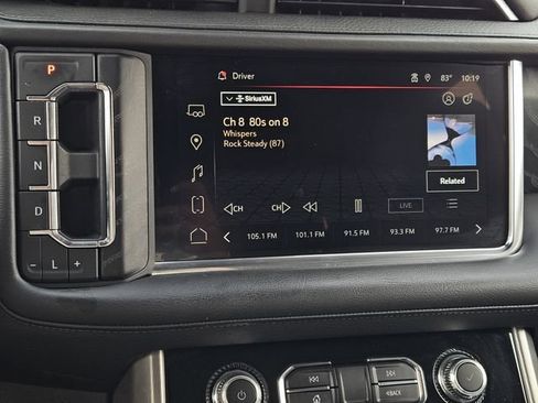 Used 2023 GMC Yukon Denali AWD/4WD image 17