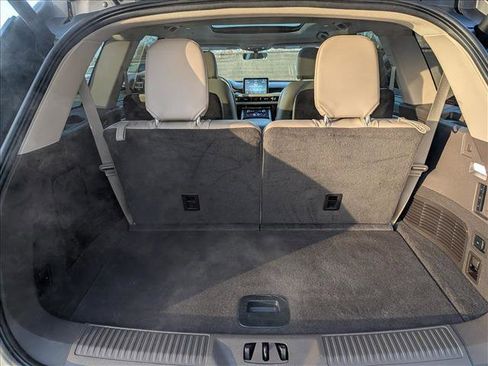 Certified 2023 Lincoln Aviator Reserve w/ Equipment Group 201A image 22