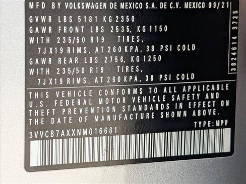 Used 2022 Volkswagen Tiguan SE R-Line FWD image 25