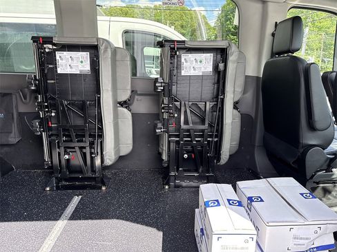 New 2024 Ford Transit 350 XL image 8