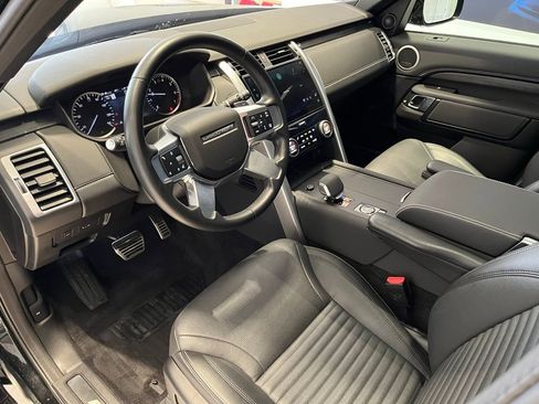 Used 2023 Land Rover Discovery S R-Dynamic AWD/4WD image 19