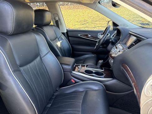 Used 2019 INFINITI QX60 Luxe w/ Sensory Package image 13