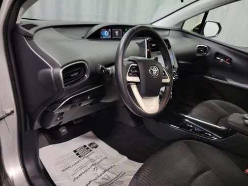 Used 2018 Toyota Prius Prime Plus w/ Protection Package FWD image 16