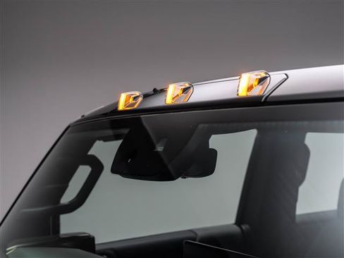 Used 2025 GMC Hummer EV 3X AWD/4WD image 13