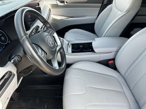 Used 2025 Hyundai Palisade SEL FWD image 28