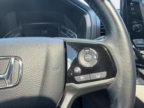 Used 2023 Honda Odyssey Elite image 31