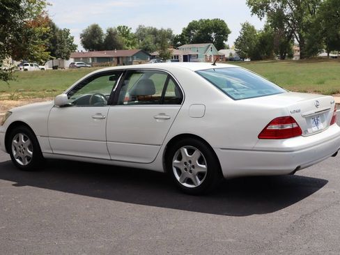 Used 2005 Lexus LS 430 image 8