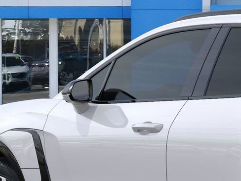 New 2025 Chevrolet Blazer EV RS image 14