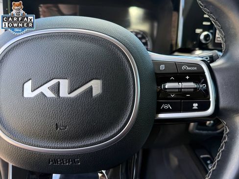 Certified 2023 Kia Sorento EX AWD/4WD image 26
