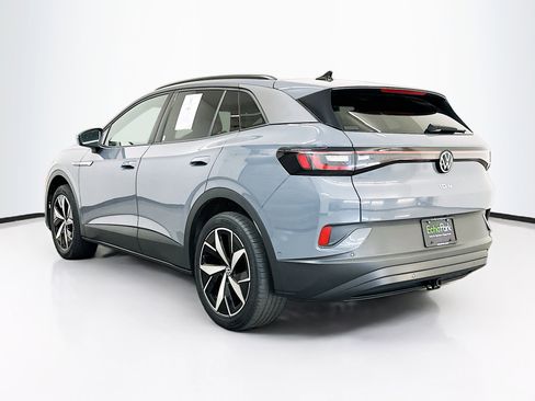 Used 2023 Volkswagen ID.4 Pro S image 5