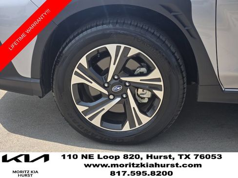 Used 2025 Subaru Crosstrek 2.5i Premium w/ Crosstrek Mirror Package AWD/4WD image 17
