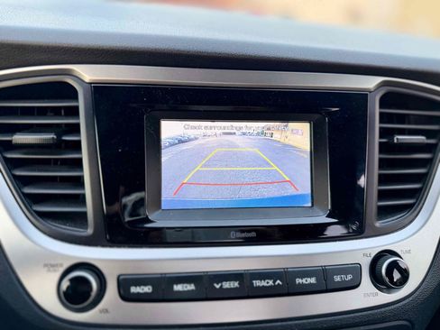 Used 2019 Hyundai Accent SE FWD image 23