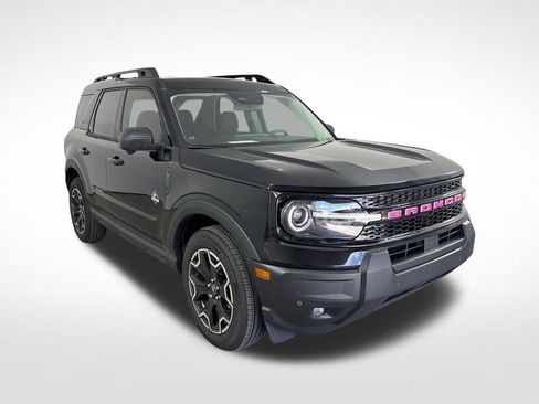 Used 2025 Ford Bronco Sport Outer Banks w/ Outer Banks Tech Package+ AWD/4WD image 1