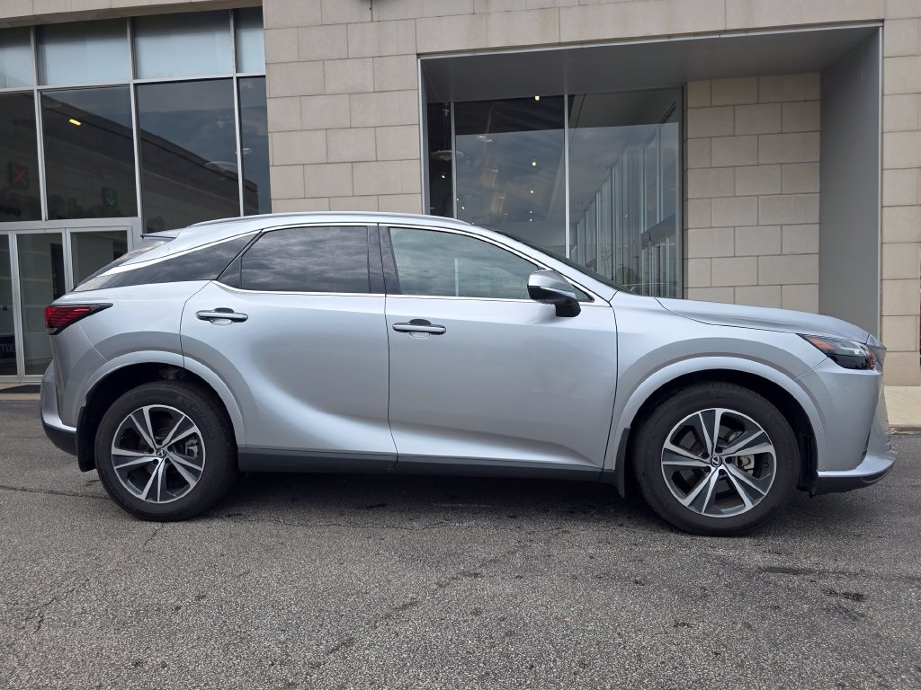 Used 2023 Lexus RX 350 Premium Plus w/ Accessory Package AWD/4WD image 17