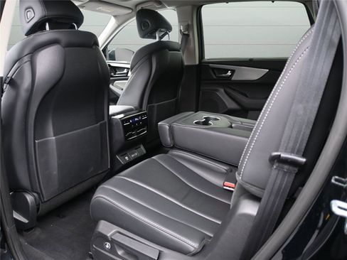 Used 2023 Acura MDX SH-AWD w/ Technology Package image 12