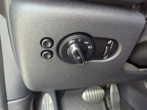 Used 2019 MINI Cooper John Cooper Works w/ Premium Package image 24