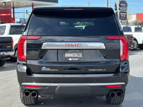 Used 2021 GMC Yukon Denali w/ Denali Premium Package AWD/4WD image 9