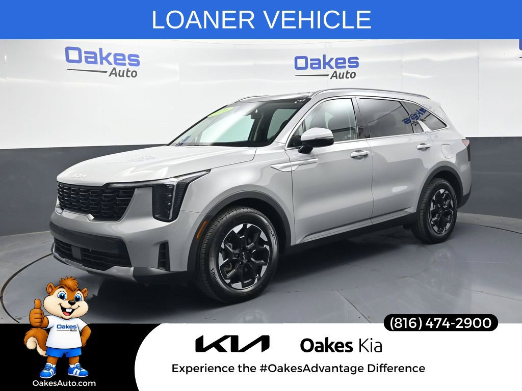 Certified 2026 Kia Sorento S w/ S Panoramic Sunroof Package FWD image 3