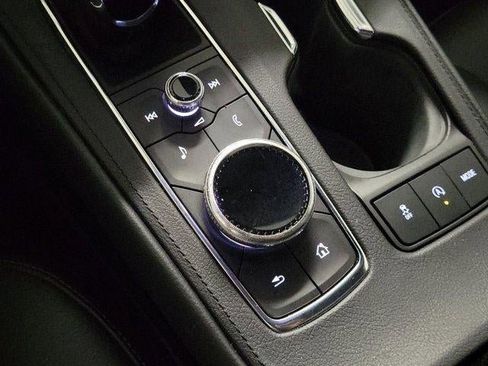 Certified 2023 Cadillac XT4 Sport FWD image 28
