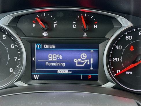 Used 2020 GMC Terrain SLE w/ LPO, Floor Liner Package FWD image 8