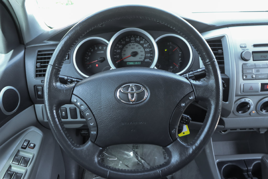 Used 2011 Toyota Tacoma 4x4 Double Cab w/ SR5 Pkg #2 w/JBL Audio image 21