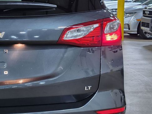 Used 2020 Chevrolet Equinox LT image 22