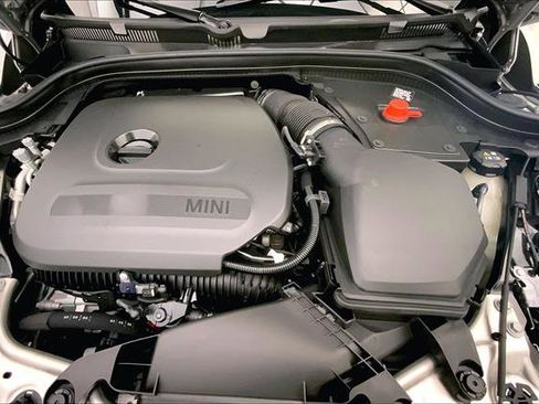 Used 2026 MINI Cooper 2-Door Hardtop image 8