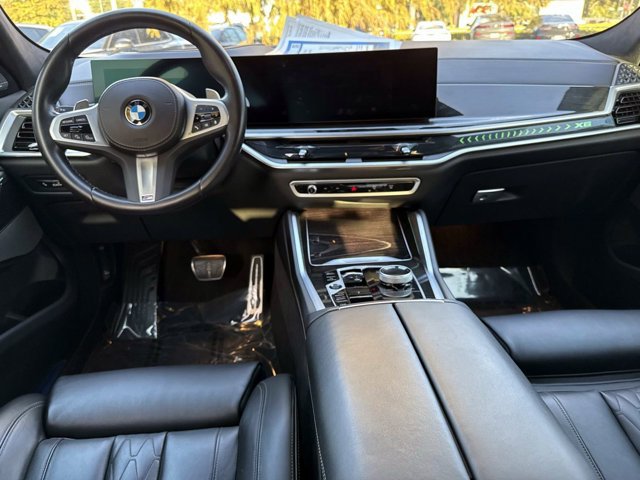 Used 2025 BMW X6 xDrive40i w/ Executive Package AWD/4WD image 16