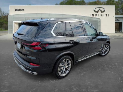 Used 2025 BMW X5 xDrive40i image 4