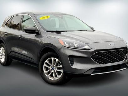 Used 2022 Ford Escape SE w/ Convenience Package