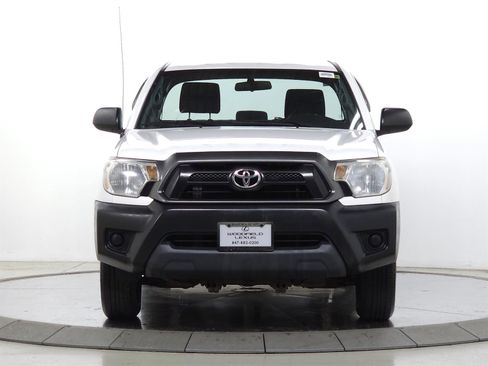 Used 2013 Toyota Tacoma 2WD Regular Cab image 2