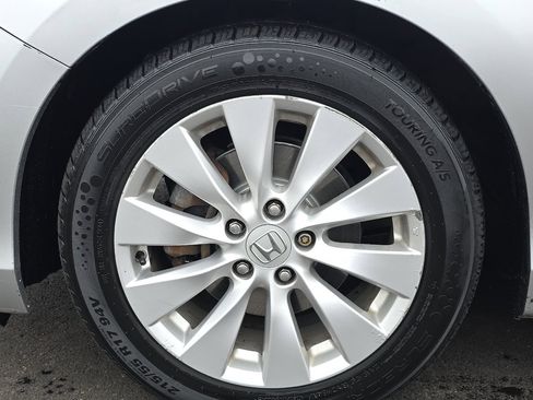 Used 2014 Honda Accord EX image 25