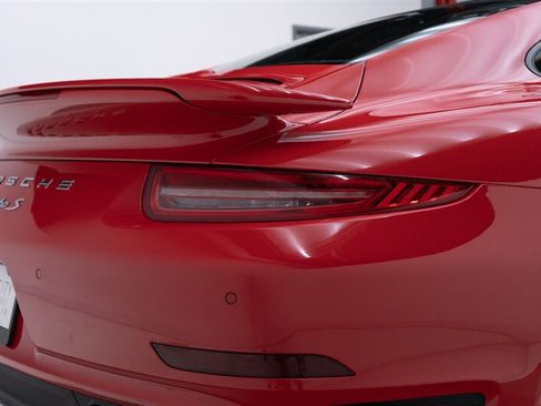 Used 2014 Porsche 911 Turbo S AWD/4WD image 32