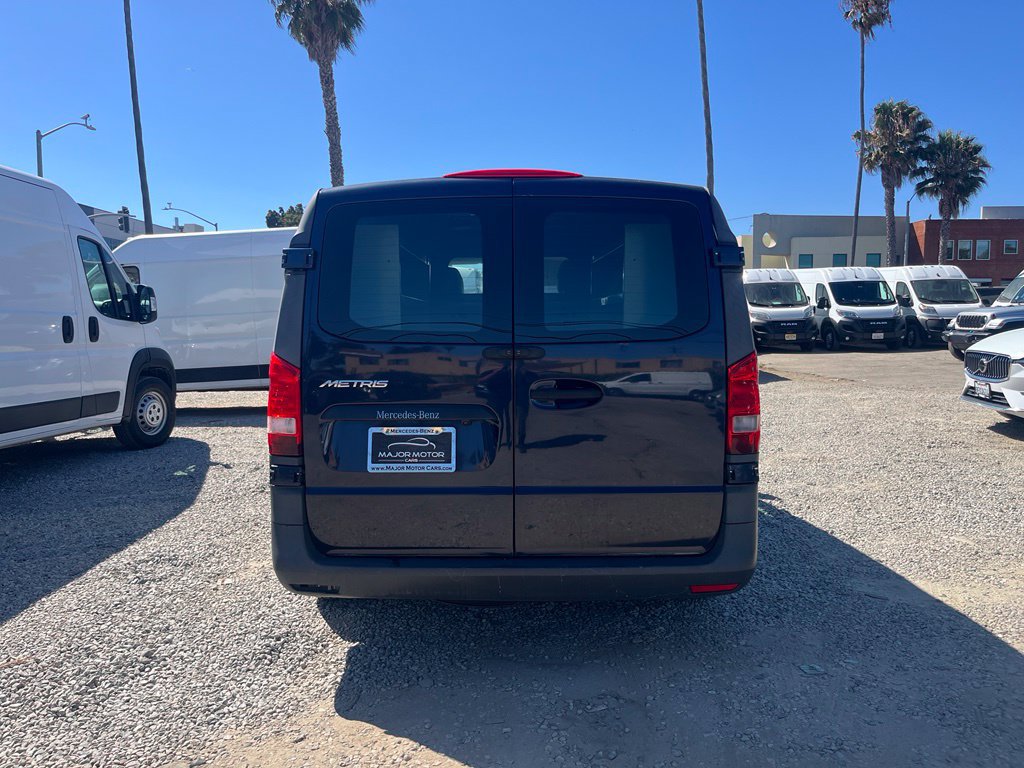 Used 2016 Mercedes-Benz Metris image 9